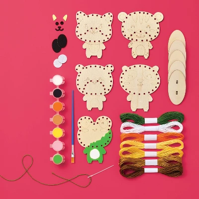 5ct Wooden Animals Painting And String Art Craft Kit - Mondo Llama™ 2 5ct Wooden Animals Painting And String Art Craft Kit - Mondo Llama™ - Image 2