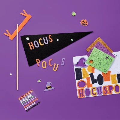 6ct Halloween Craft Felt Pennants Kit - Mondo Llama™ 2 6ct Halloween Craft Felt Pennants Kit - Mondo Llama™ - Image 2