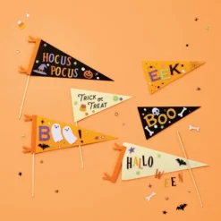 6ct Halloween Craft Felt Pennants Kit - Mondo Llama™